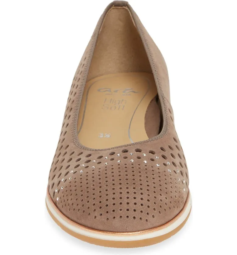 Ara Women's Sardinia Ballet Flats- Taupe