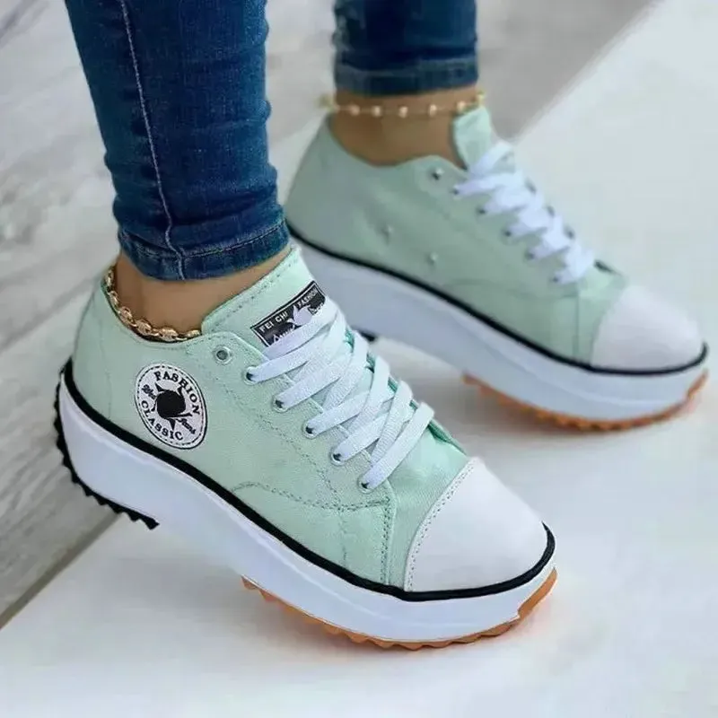 Fashion Classic Canvas Comfort Sneakers