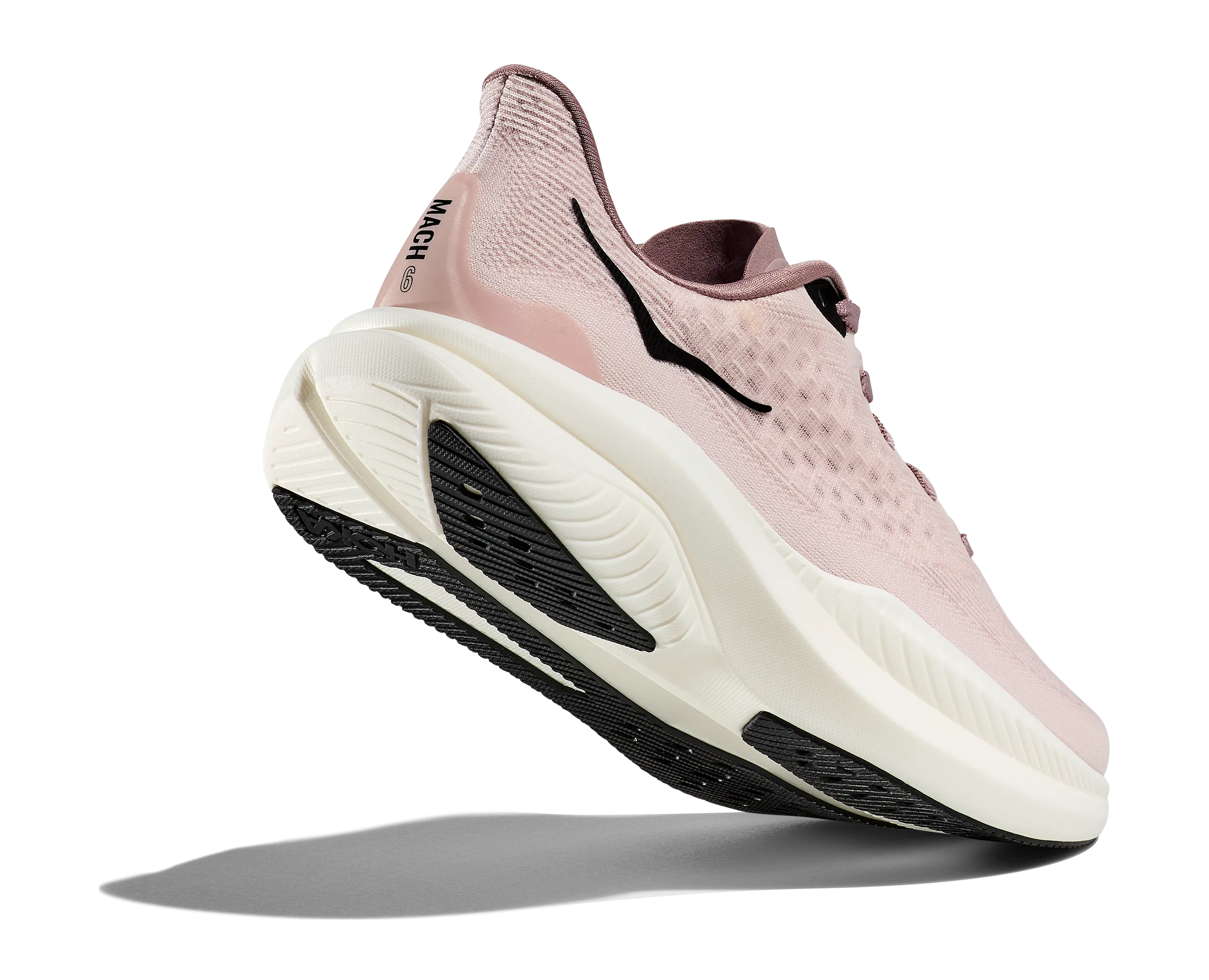 W Hoka Mach 6